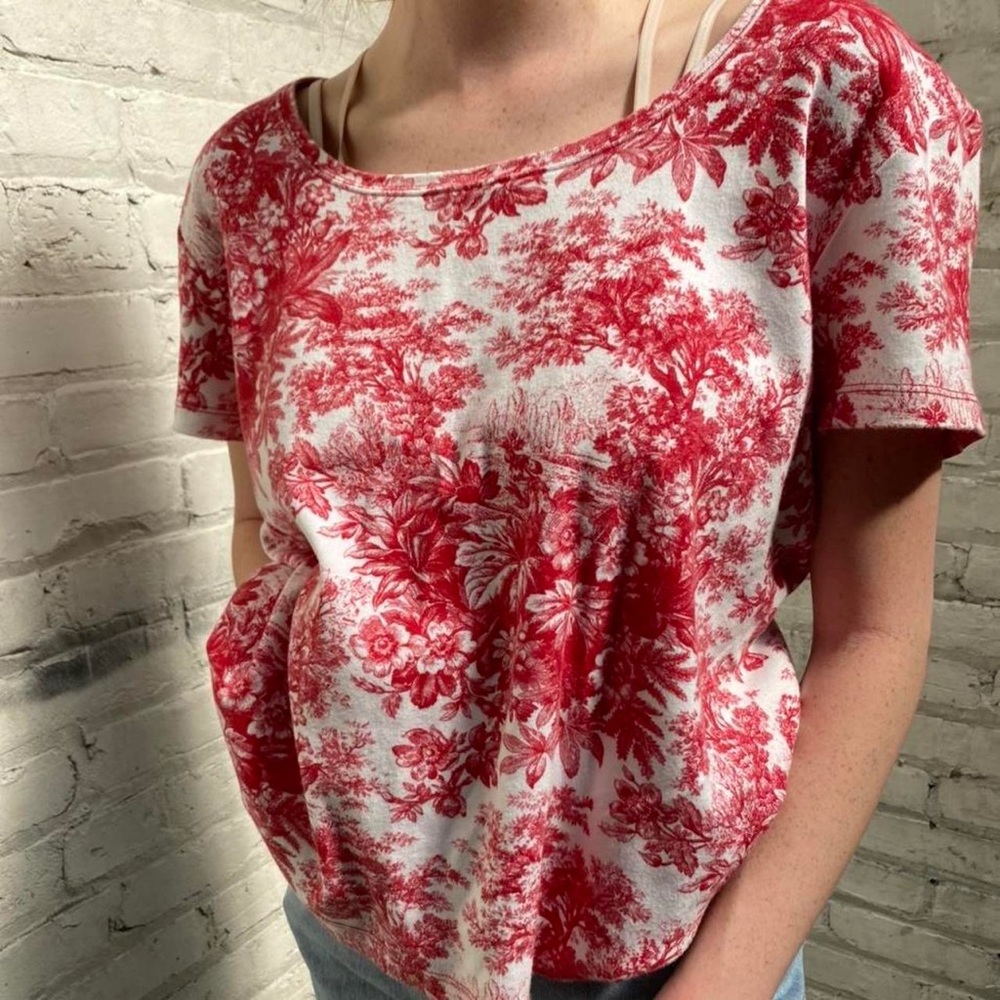 floral garden tee